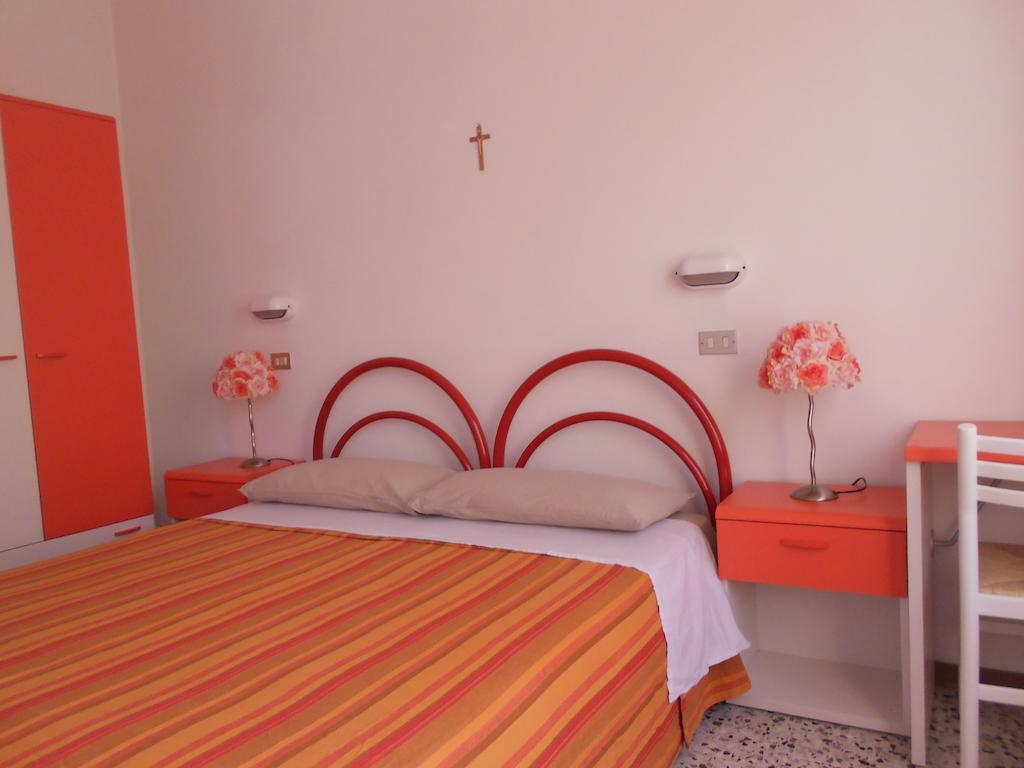 Hotel Villa Dei Platani Bellaria-Igea Marina Cameră foto