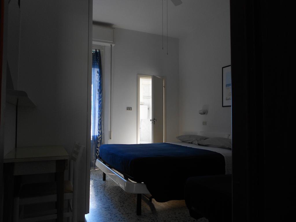 Hotel Villa Dei Platani Bellaria-Igea Marina Cameră foto